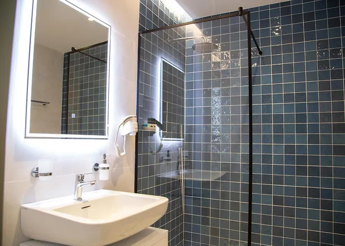 Mullaga Premium 4* Tirana