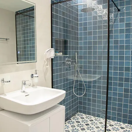 Mullaga Premium Hotel