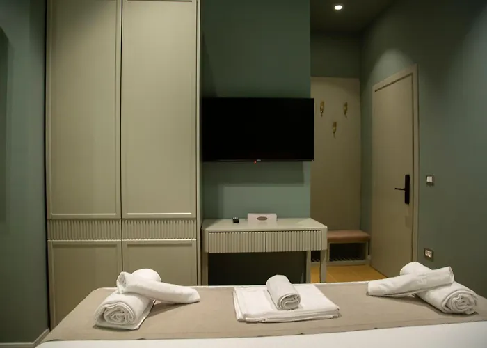 Mullaga Premium Stays Hotel